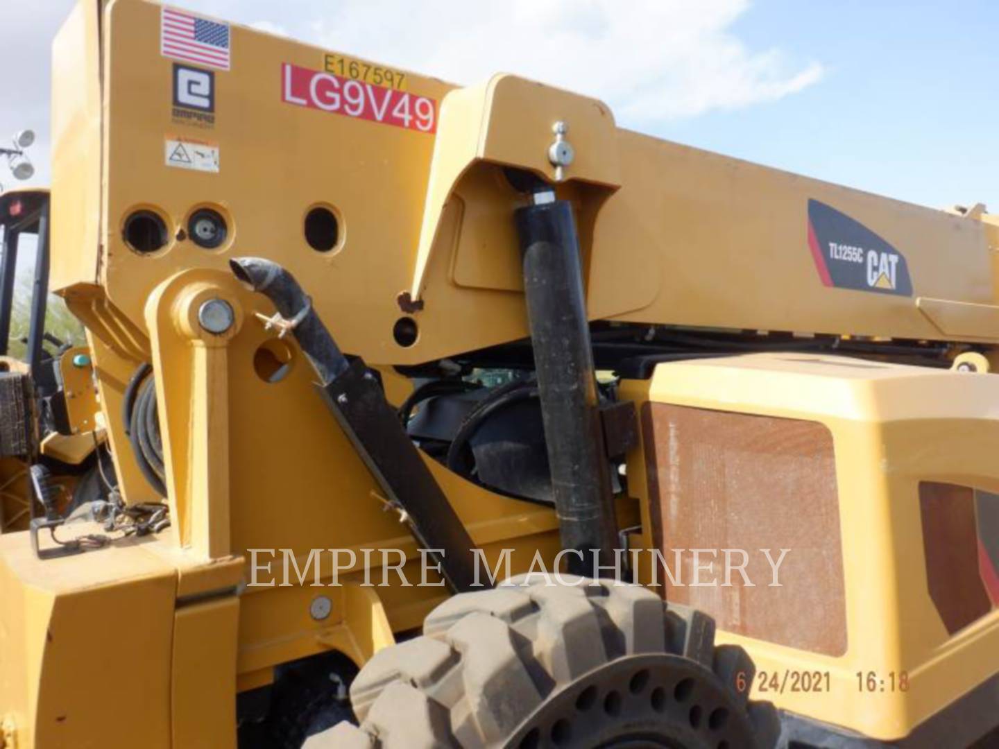 2013 Caterpillar TL1255C TeleHandler