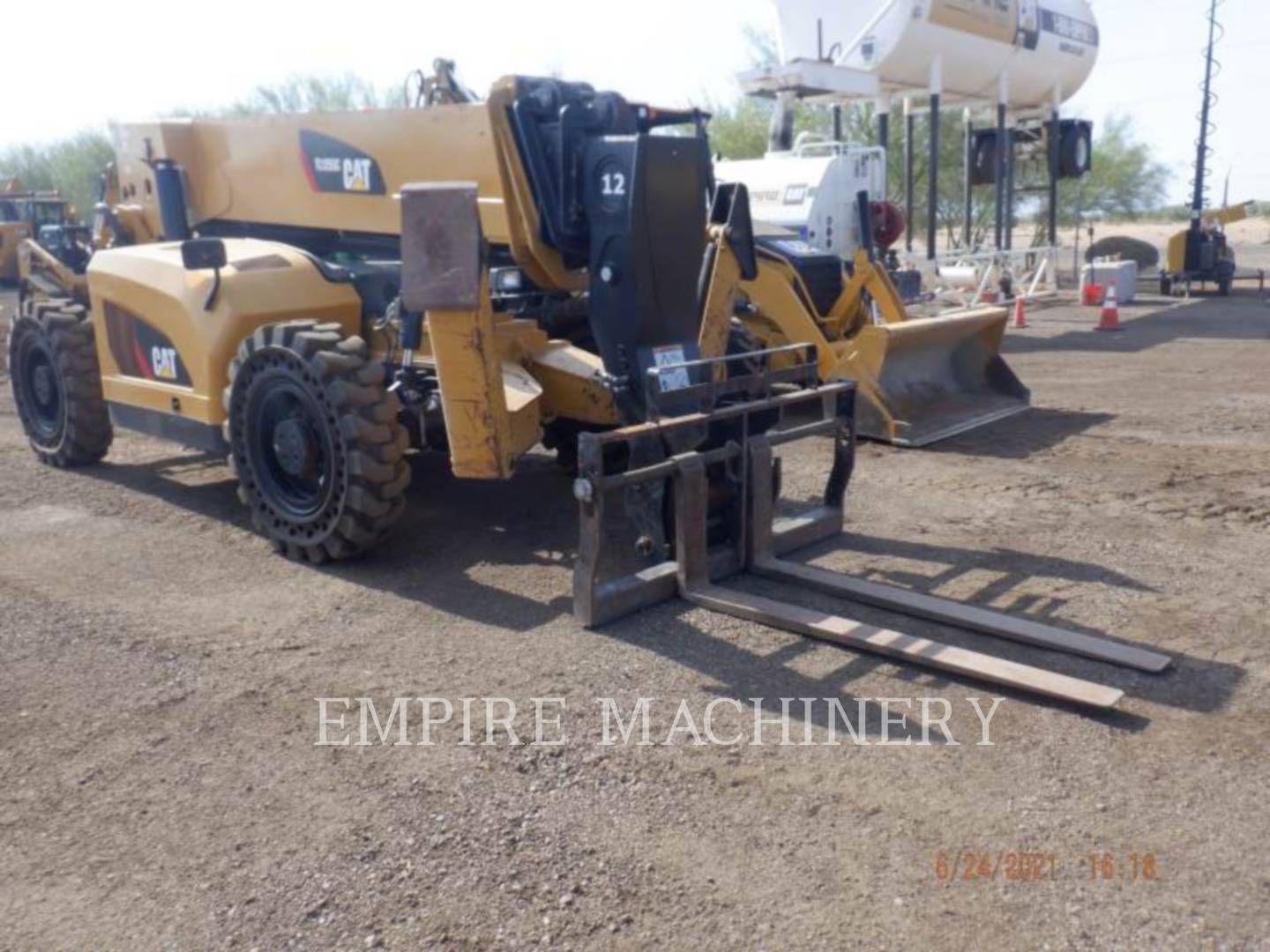 2013 Caterpillar TL1255C TeleHandler