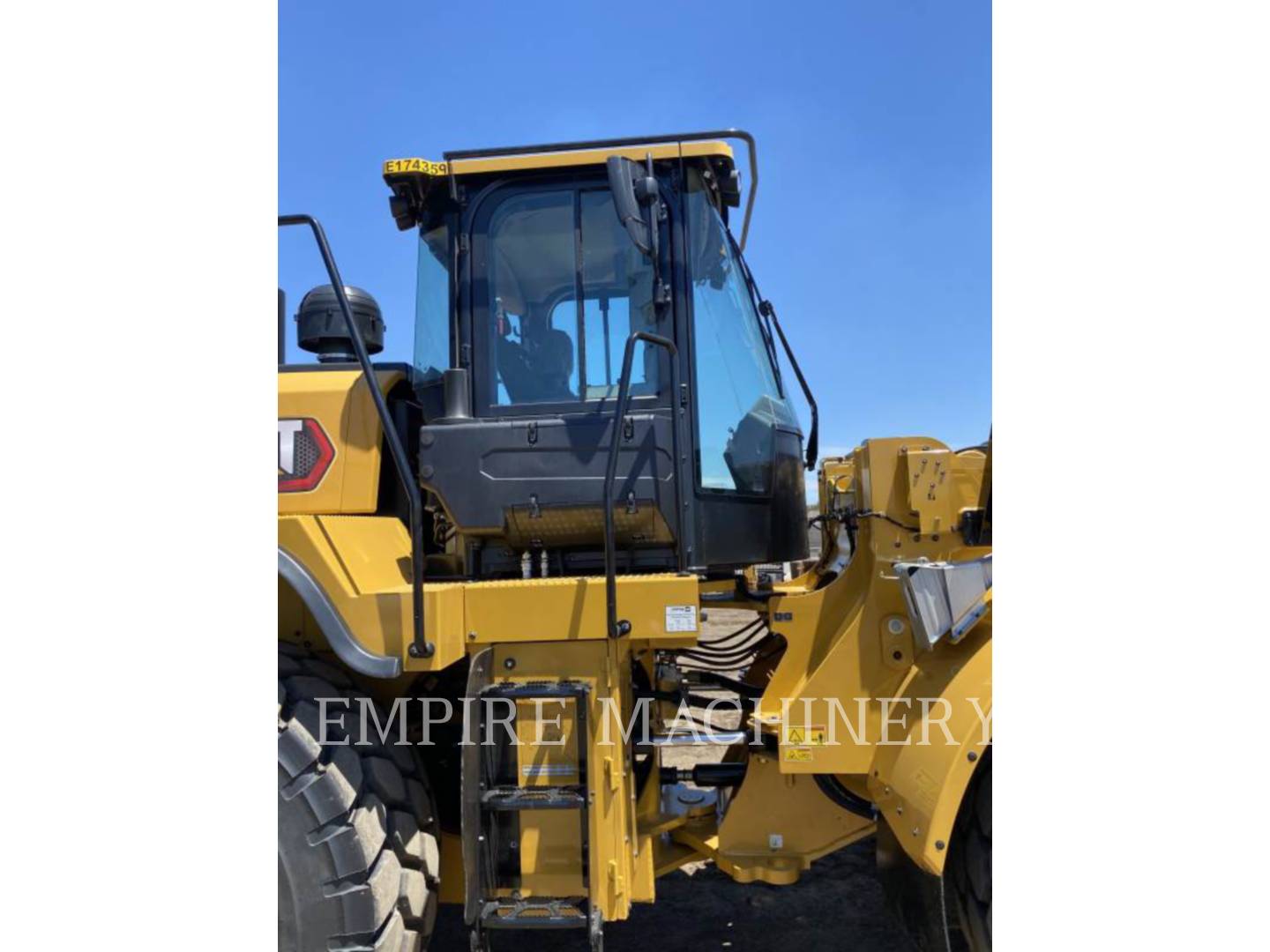 2022 Caterpillar CB13 Vibratory Double