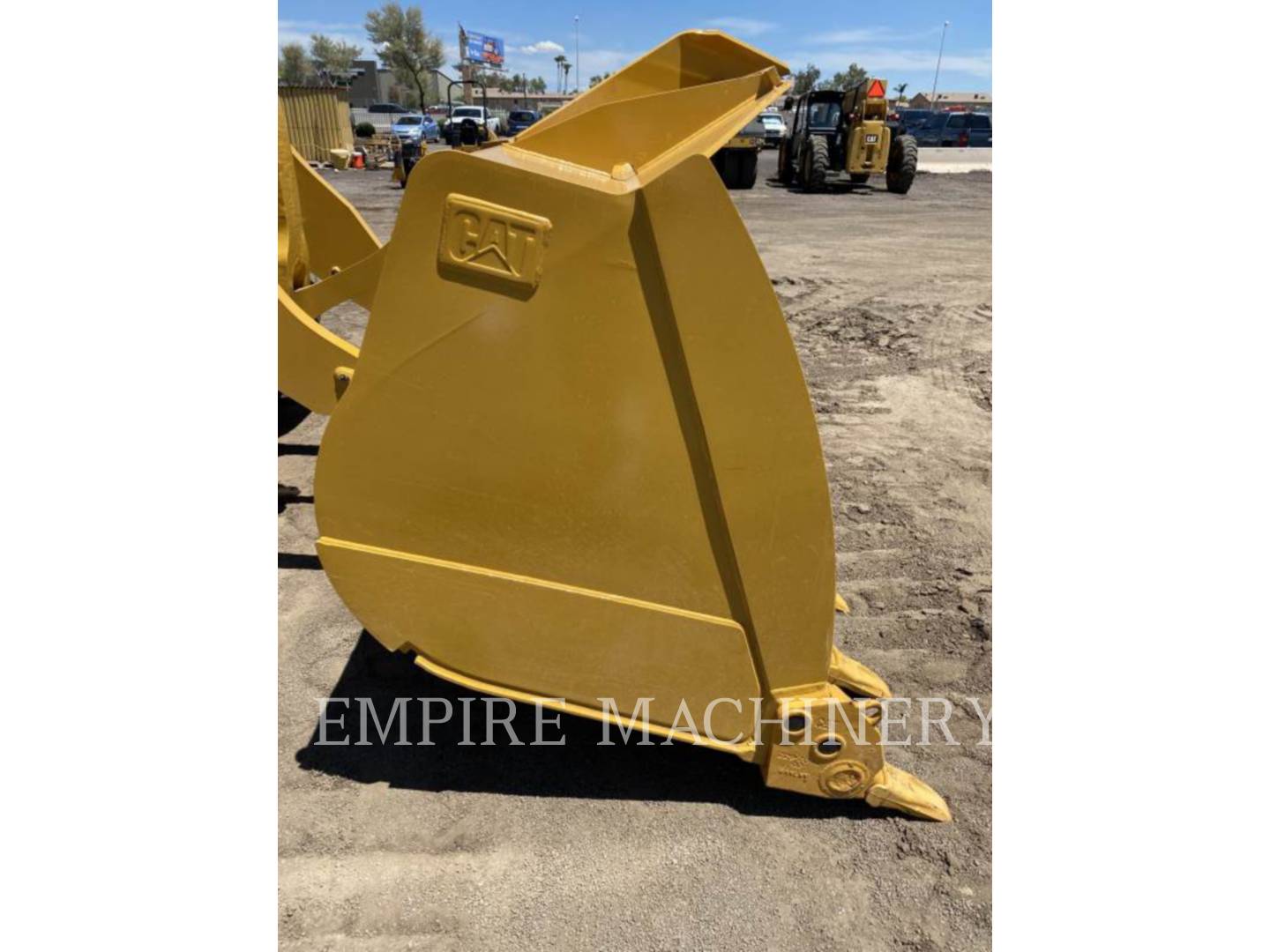 2022 Caterpillar CB13 Vibratory Double