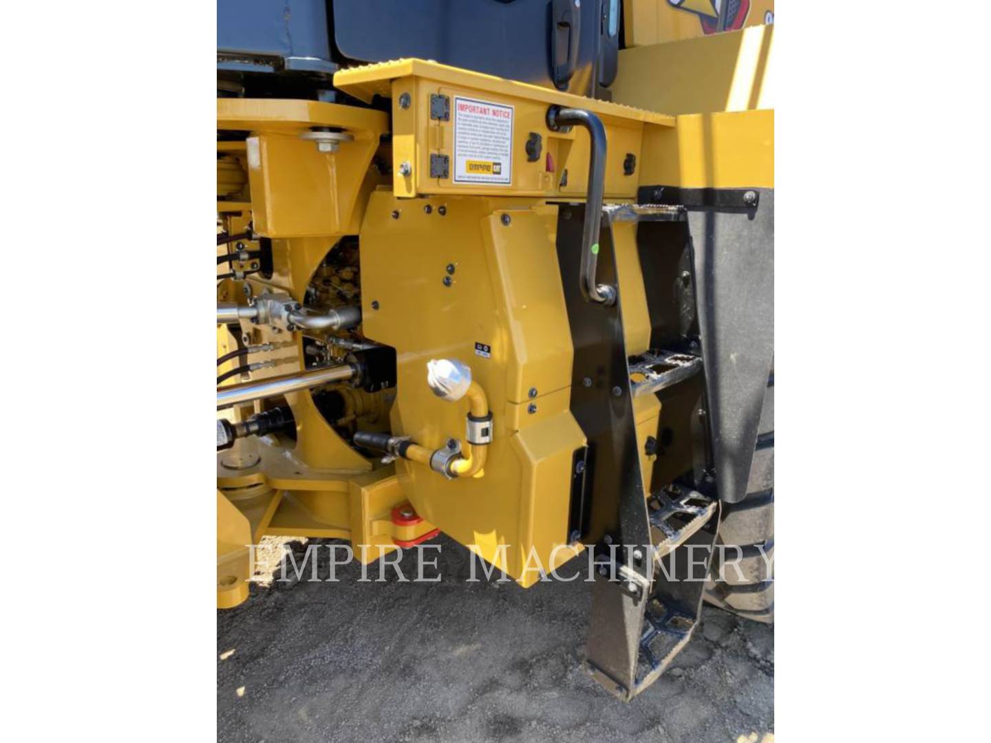 2022 Caterpillar CB13 Vibratory Double