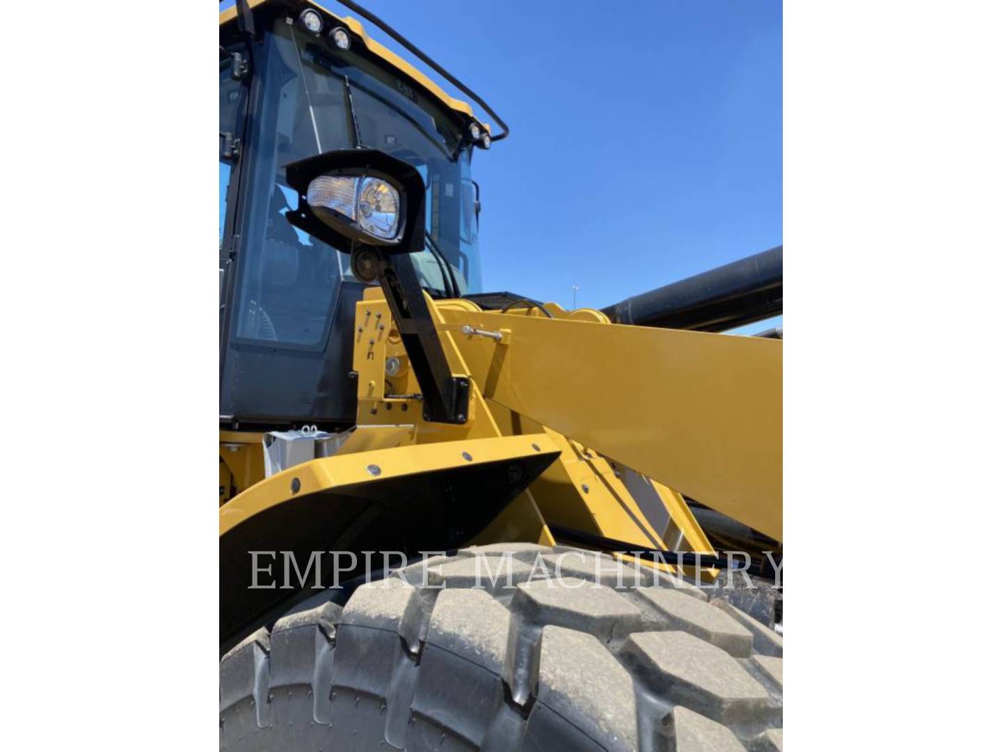 2022 Caterpillar CB13 Vibratory Double