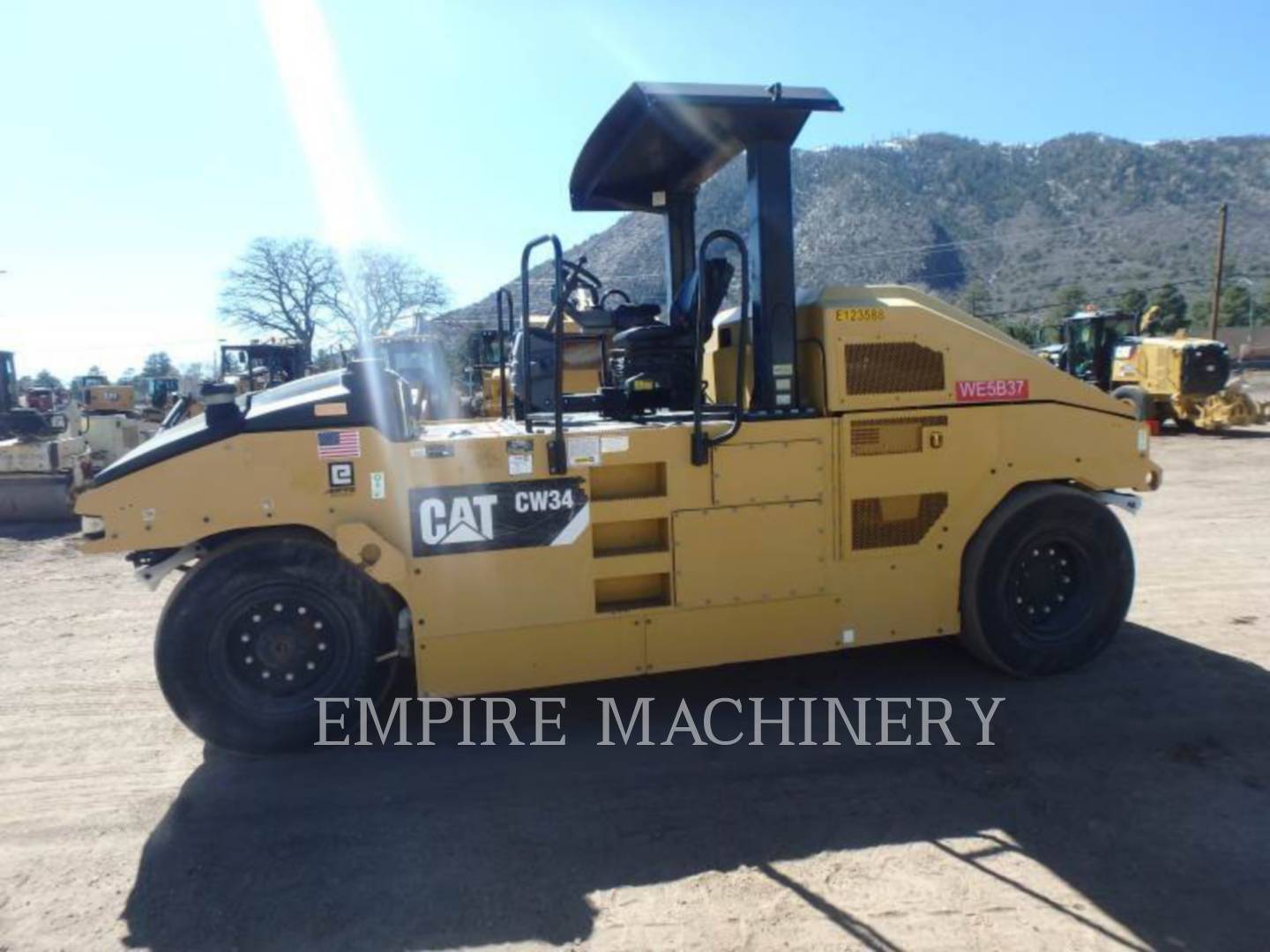 2014 Caterpillar CW34 Compactor