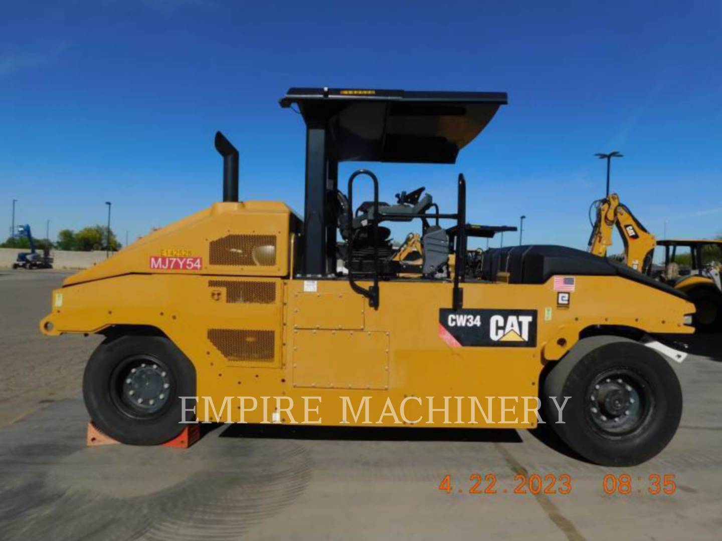 2018 Caterpillar CW34 Compactor