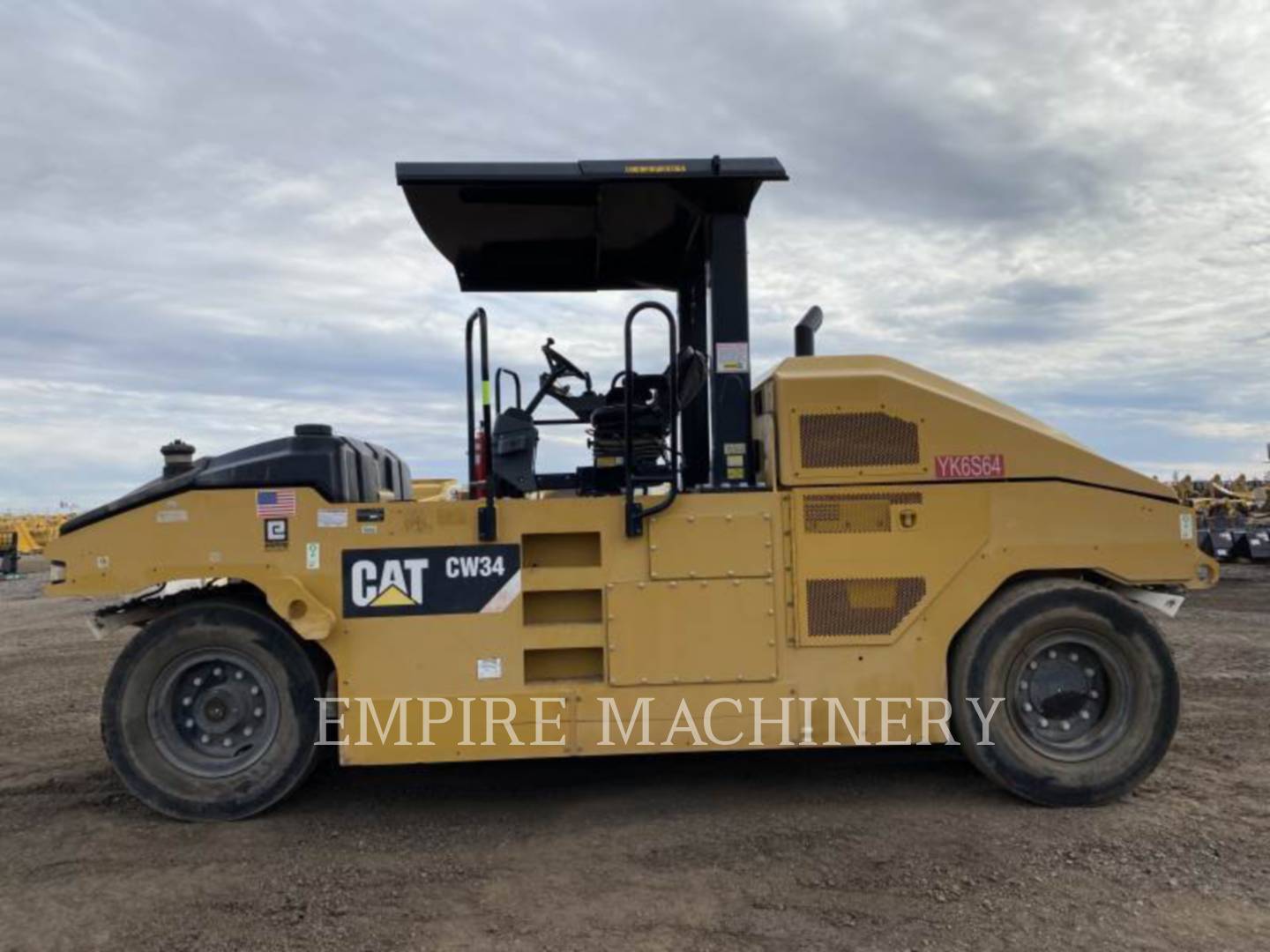 2017 Caterpillar CW34 Compactor