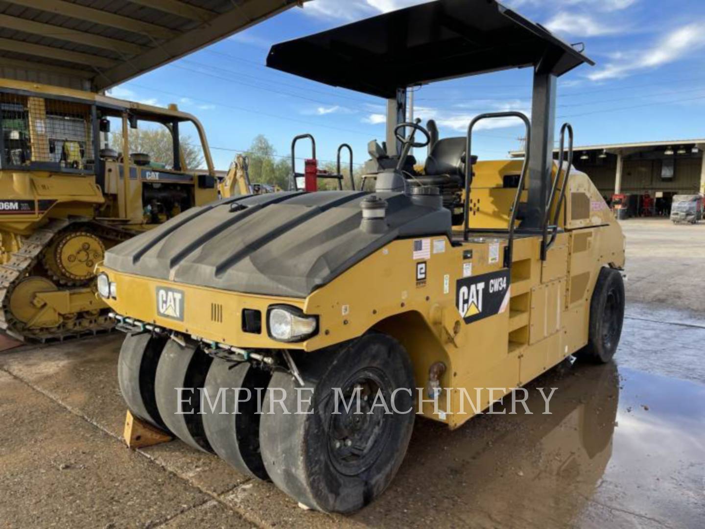 2017 Caterpillar CW34 Compactor