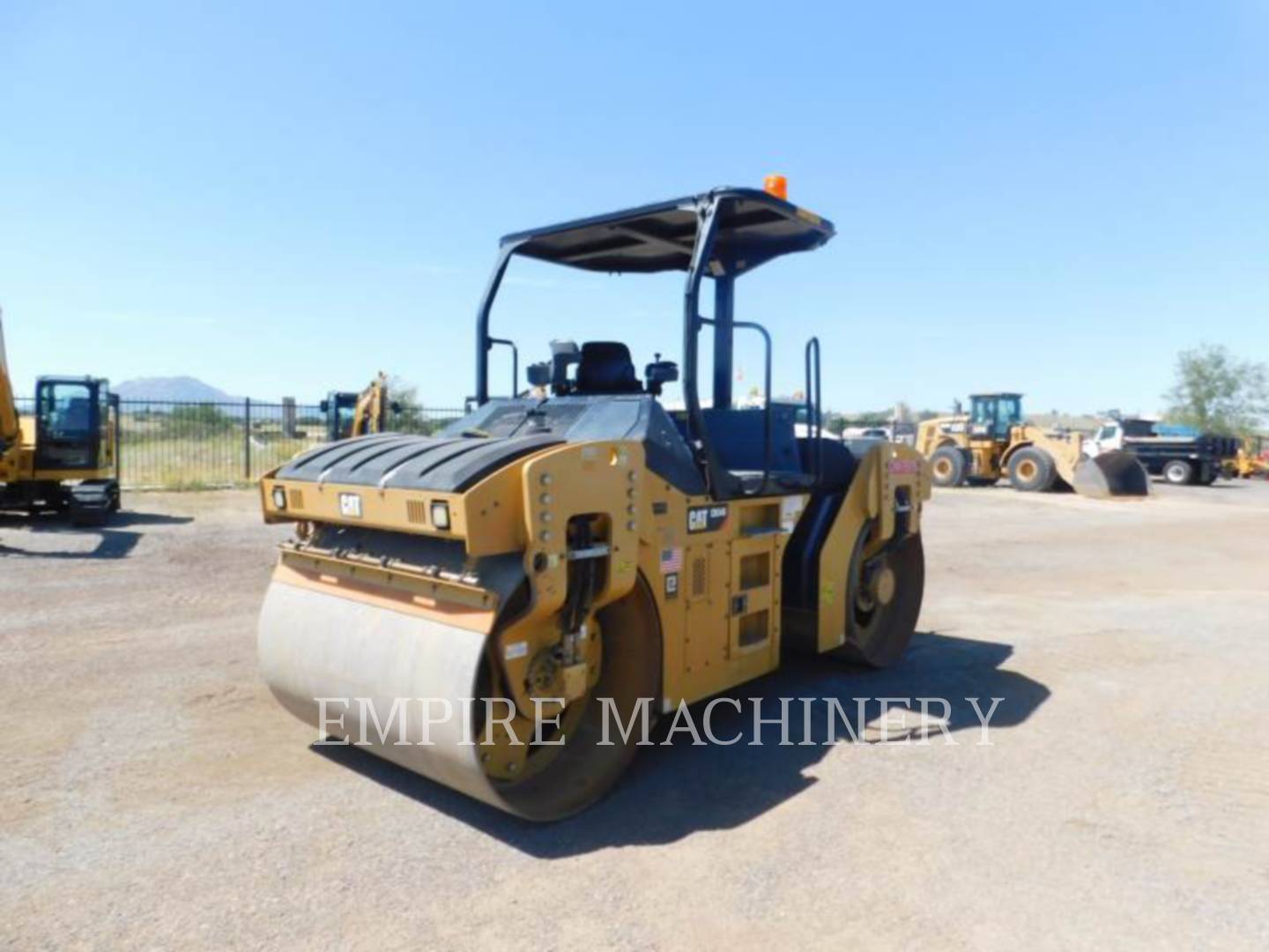 2015 Caterpillar CB54B Vibratory Double