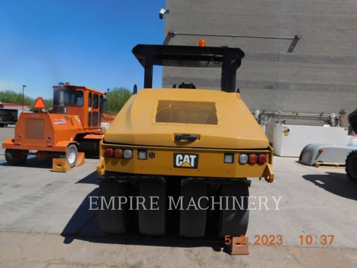 2020 Caterpillar CW34 Compactor