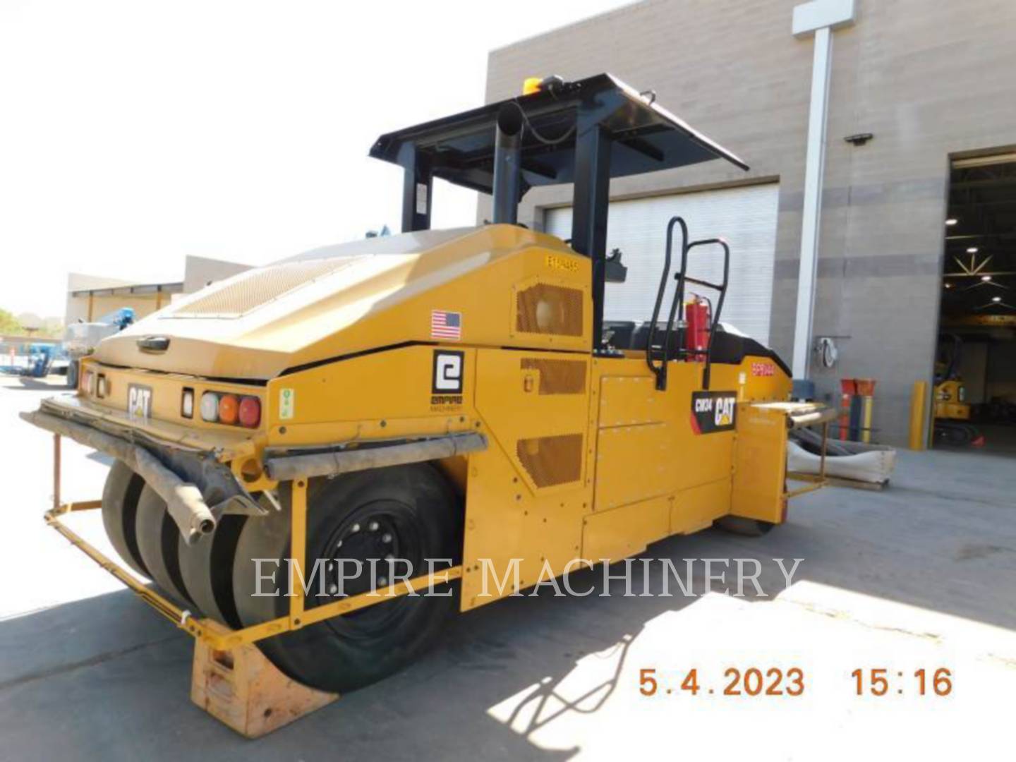 2020 Caterpillar CW34 Compactor