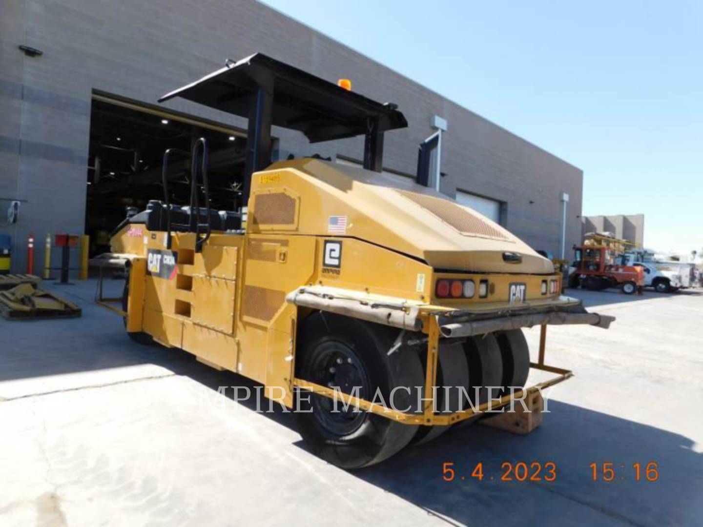 2020 Caterpillar CW34 Compactor