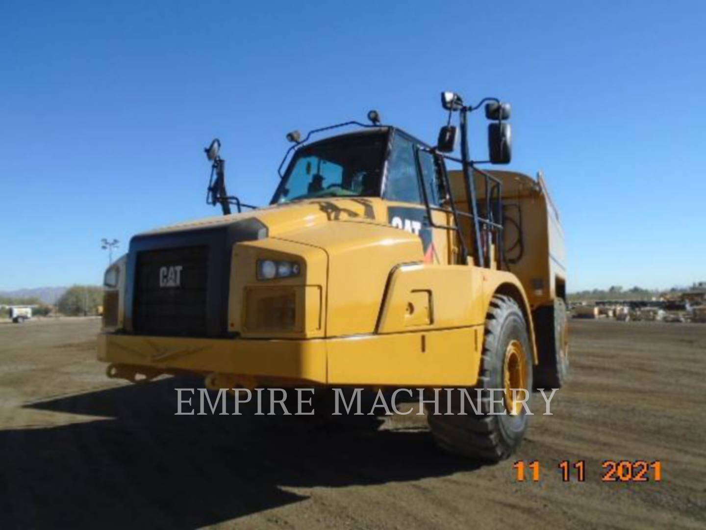 2015 Caterpillar 745C WT Water Truck