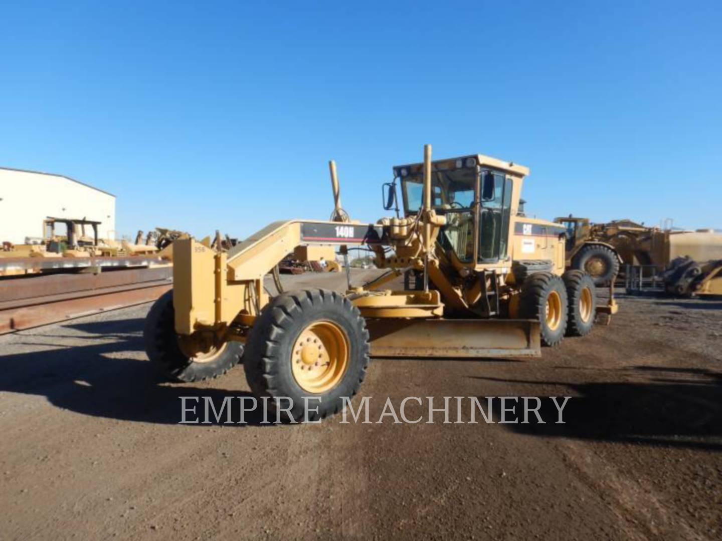 2004 Caterpillar 140H Grader - Road