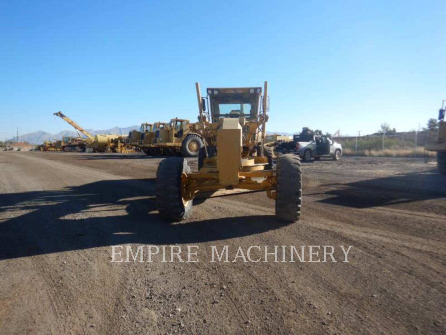 2004 Caterpillar 140H Grader - Road