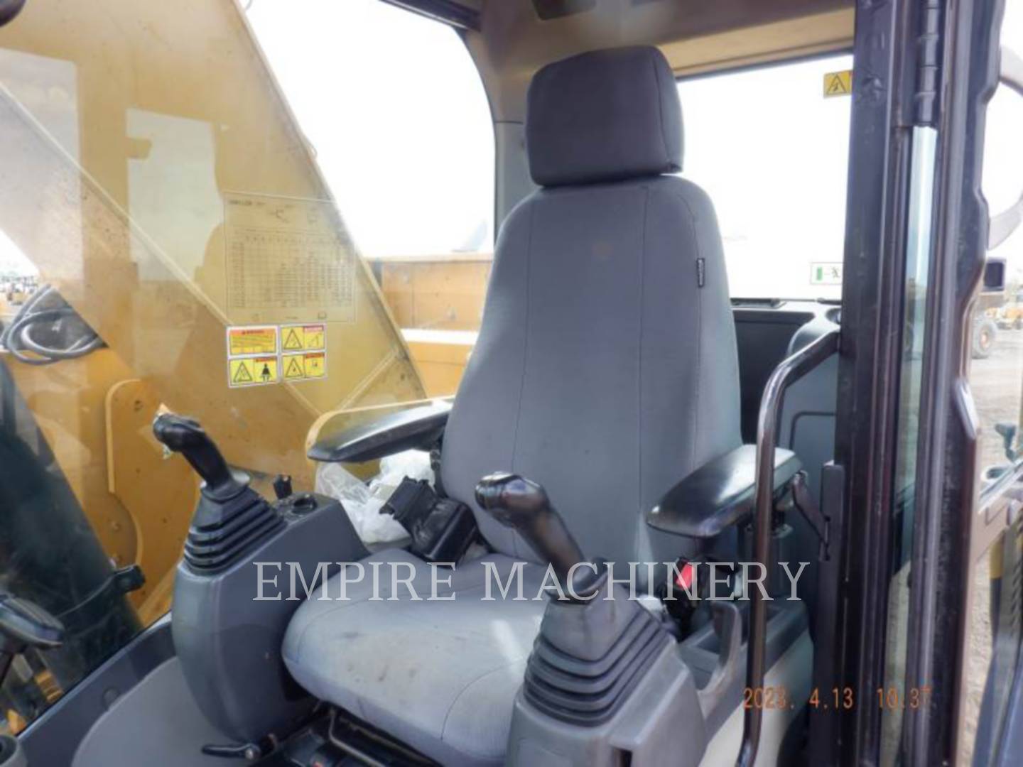 2014 Caterpillar 328D LCR Excavator