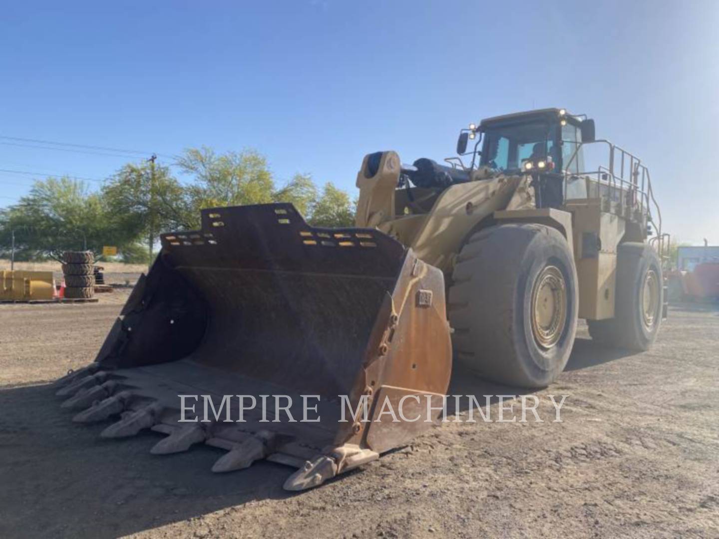 2015 Caterpillar 988K HL Wheel Loader