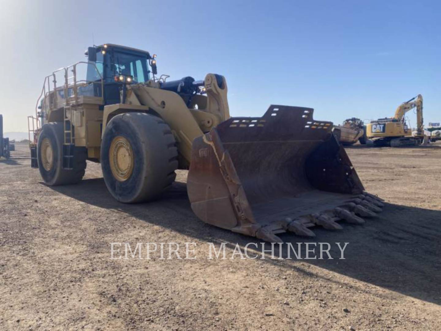 2015 Caterpillar 988K HL Wheel Loader