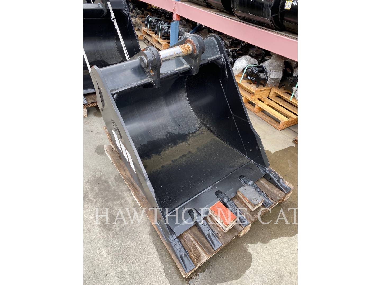 Caterpillar 310- 36" Bucket