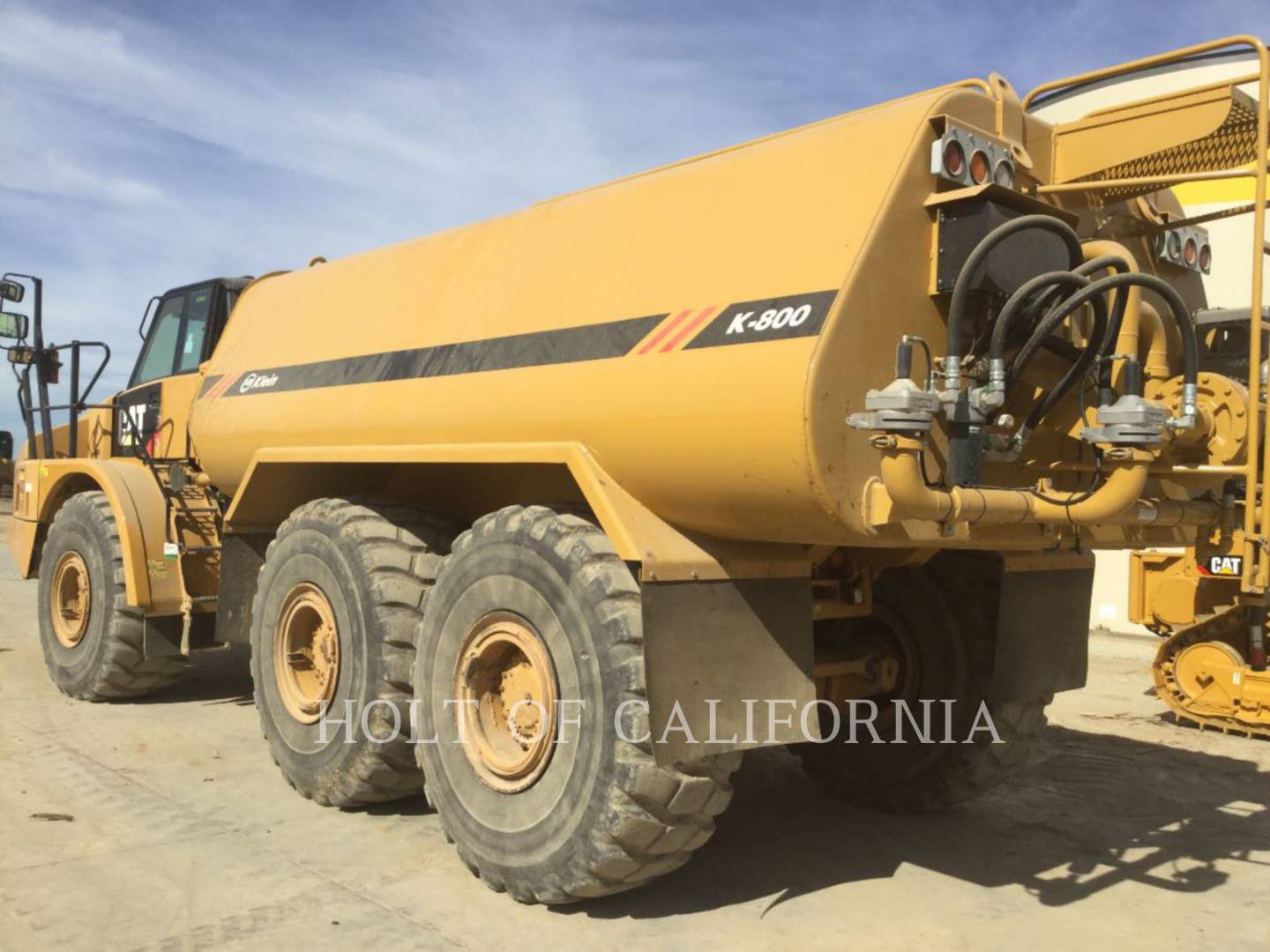 2014 Caterpillar 740B WT Water Truck