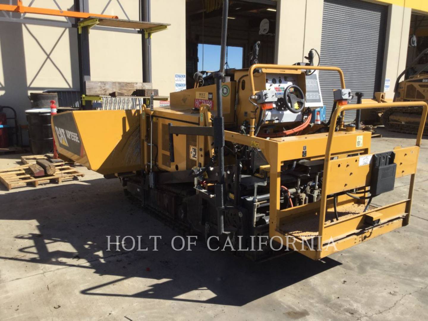 2018 Caterpillar AP255EQ Paver