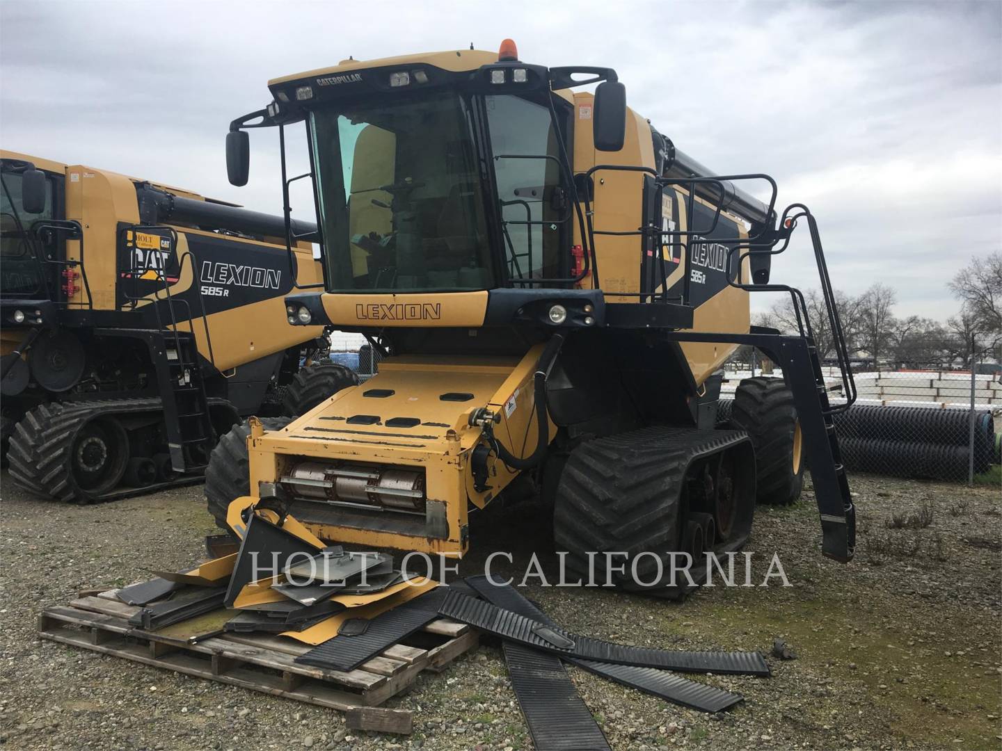 2005 CLAAS 585R Combine