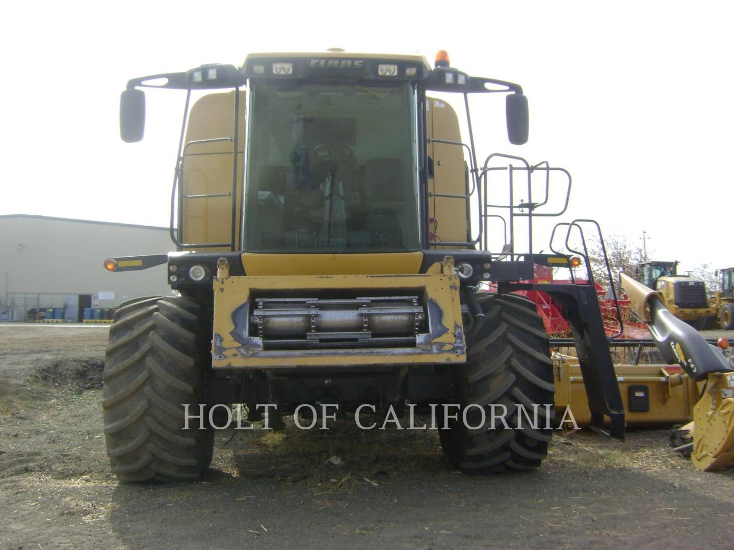 2010 CLAAS 570R Combine