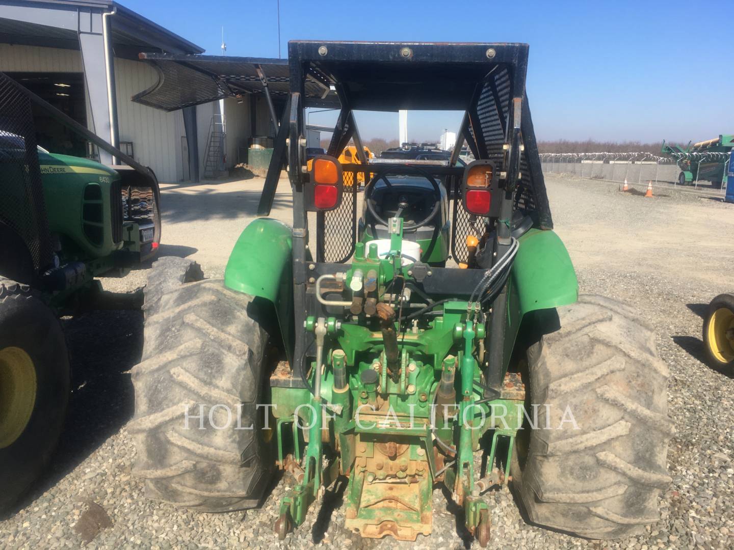 2009 John Deere 5095M Tractor