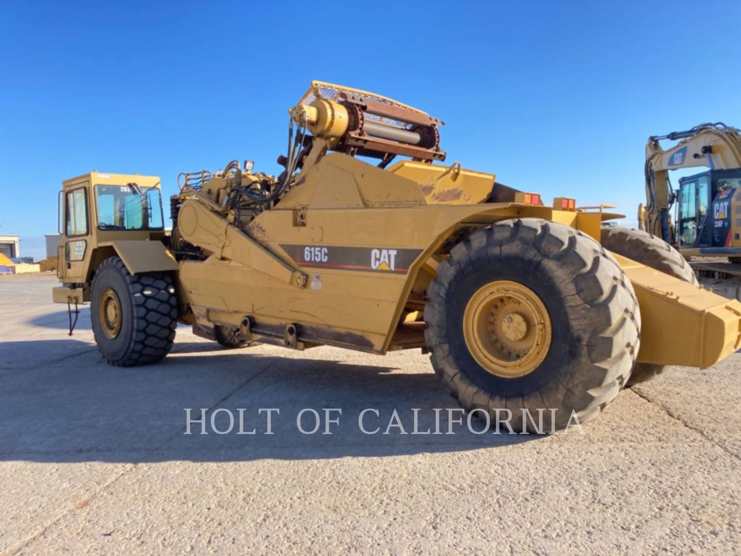 2006 Caterpillar 615C II Wheel Tractor