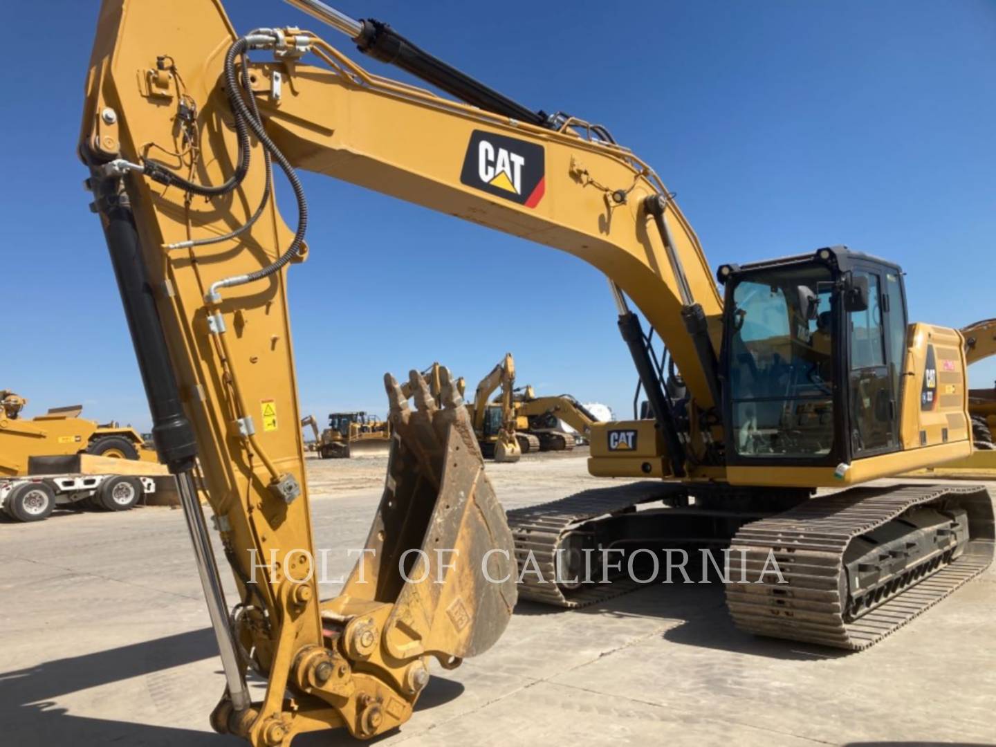 2019 Caterpillar 323 Excavator