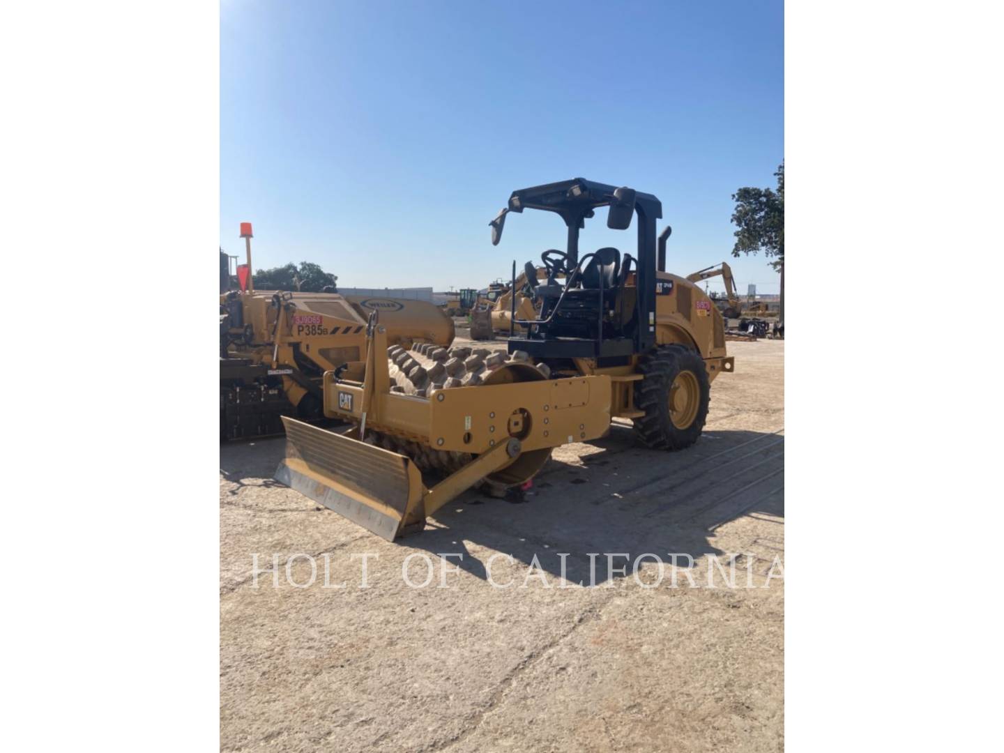 2019 Caterpillar CP44B Compactor