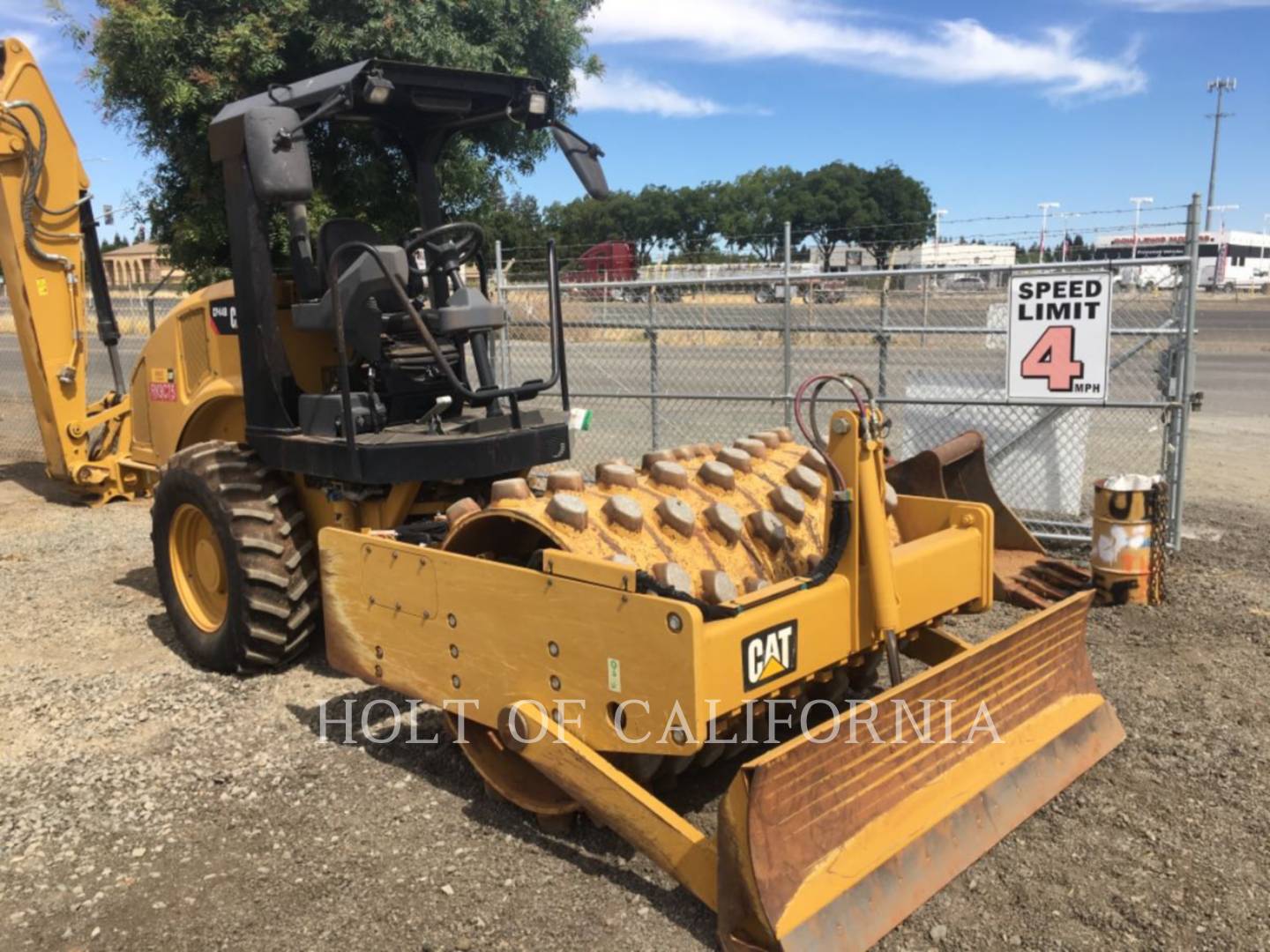 2019 Caterpillar CP44B Compactor