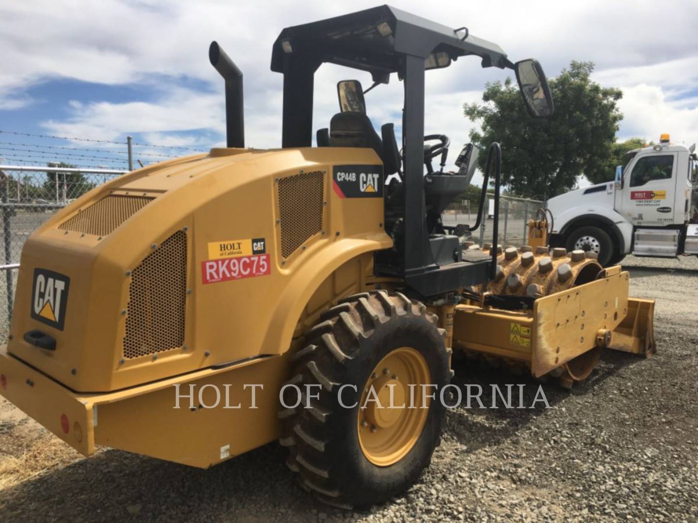 2019 Caterpillar CP44B Compactor