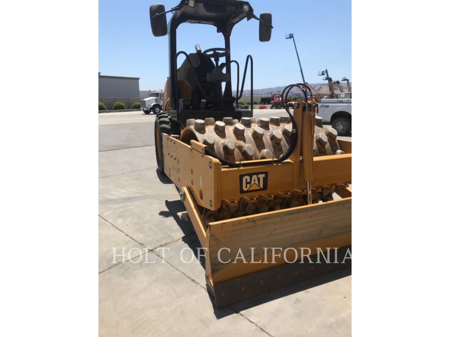 2019 Caterpillar CP44B Compactor