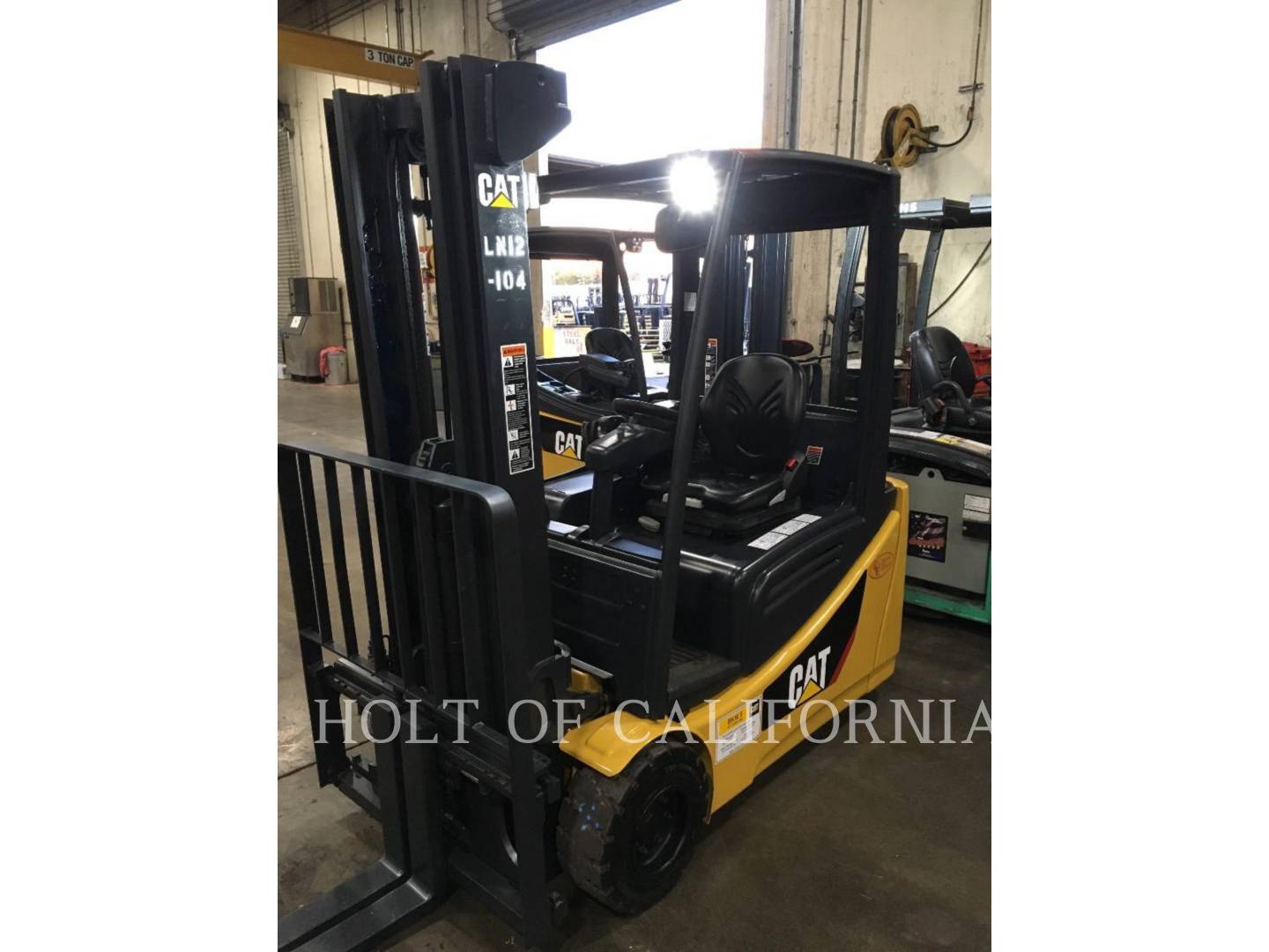 2015 Caterpillar 2ET3500 Forklift