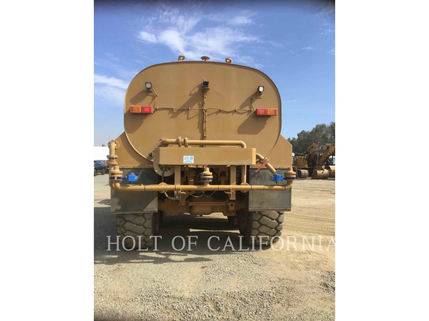 2006 Caterpillar 740 WT Water Truck