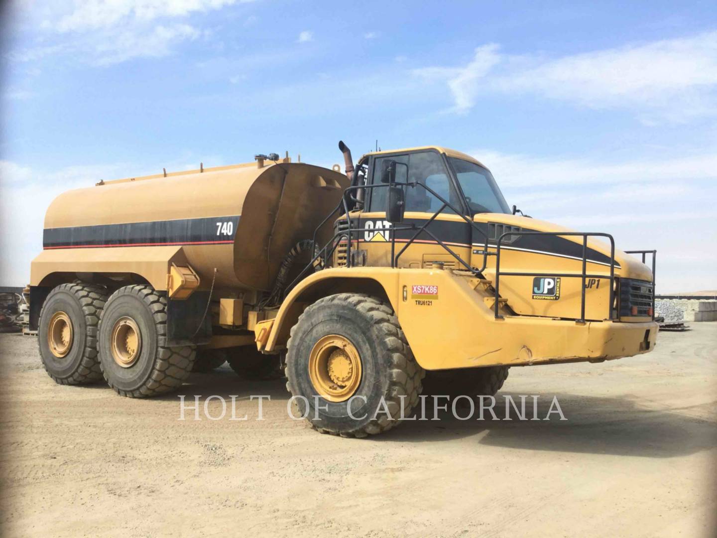 2006 Caterpillar 740 WT Water Truck