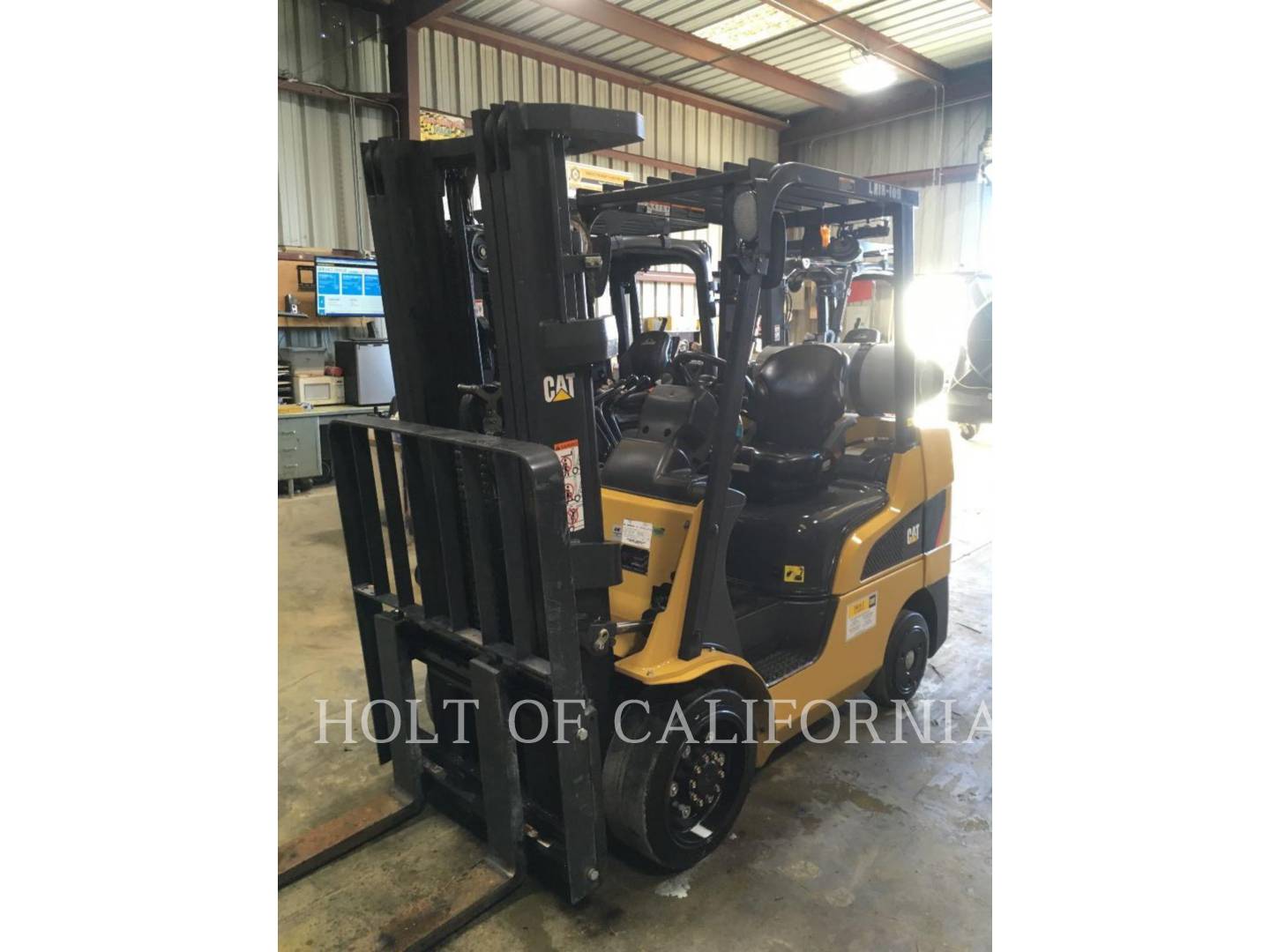 2018 Caterpillar C6000-LE Forklift