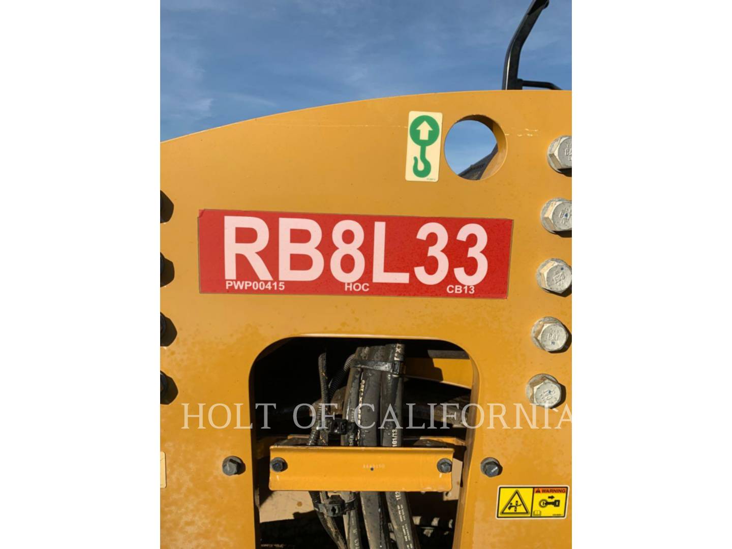 2019 Caterpillar CB13 Compactor