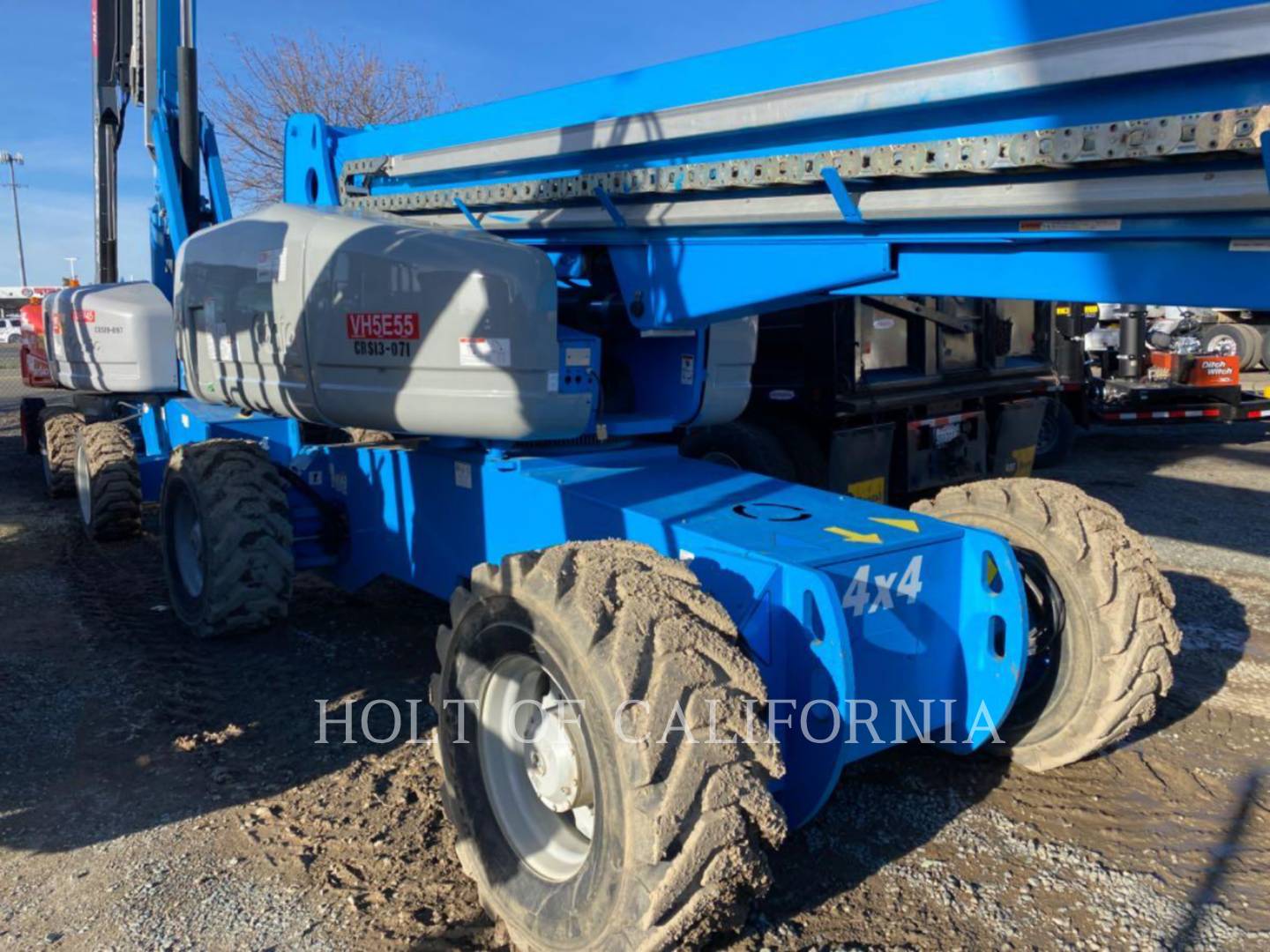 2008 Genie BOOM S125 Lift Truck