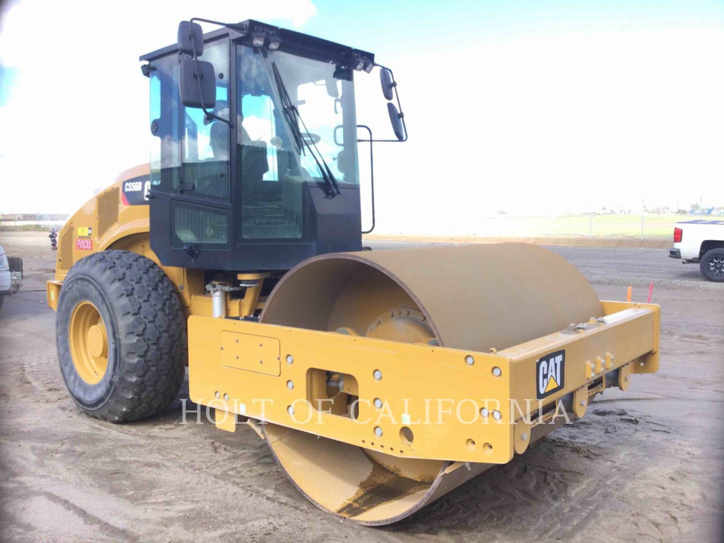 2020 Caterpillar CS56B Compactor