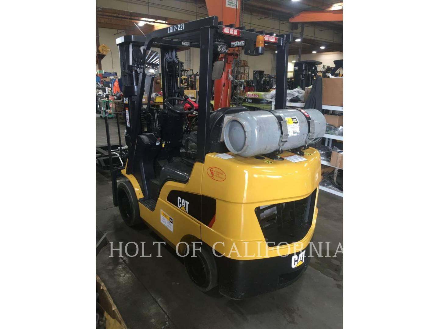 2017 Caterpillar C6000-LE Forklift