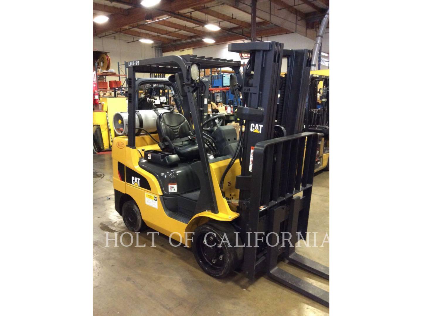 2016 Caterpillar C6000-LE Forklift