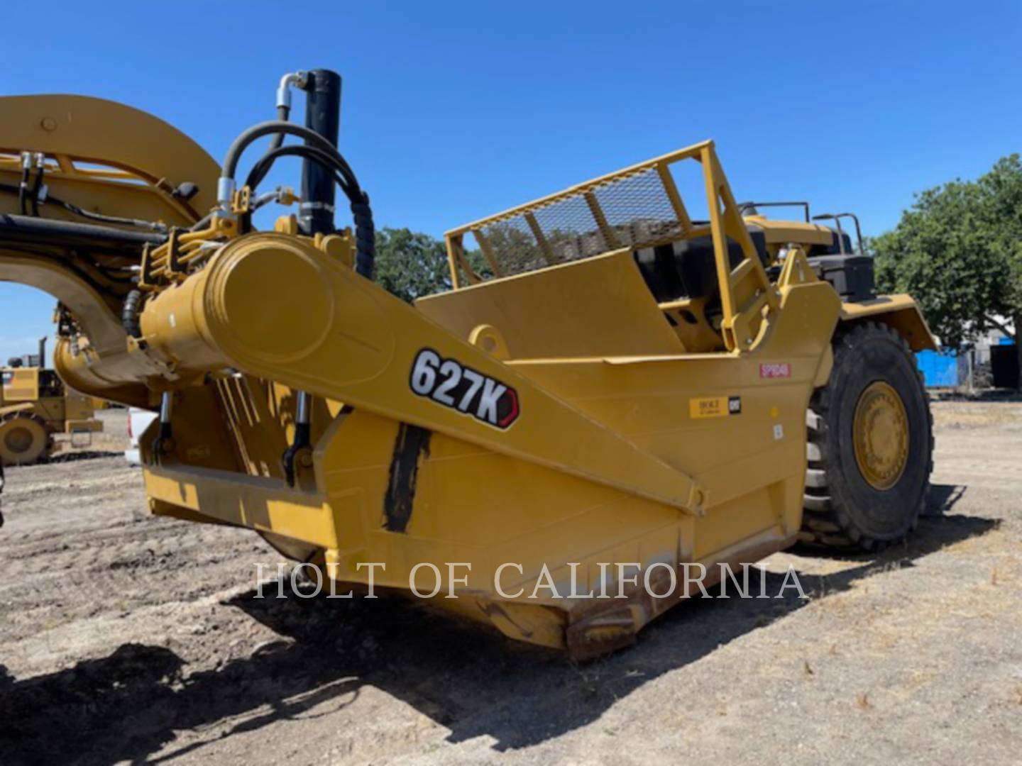 2022 Caterpillar 627K Wheel Tractor