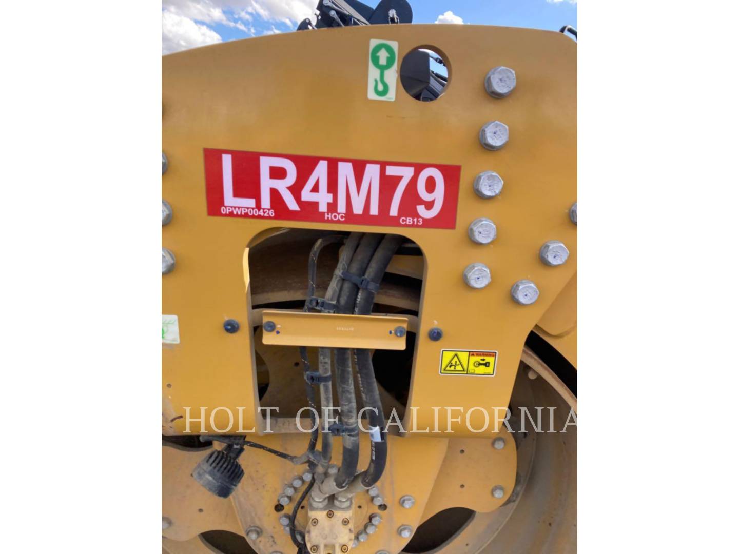 2019 Caterpillar CB13 Compactor