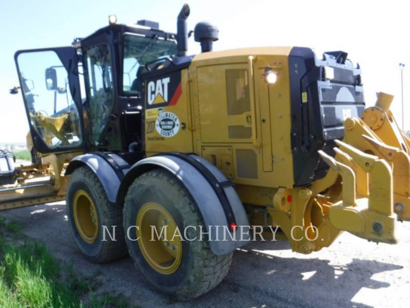 2015 Caterpillar 12M3 AWD Grader - Road