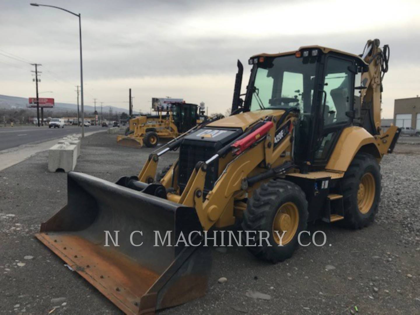 2019 Caterpillar 420F2 ITCB Tractor Loader Backhoe