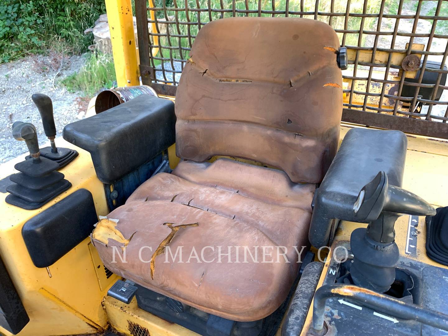 1996 John Deere 750C Dozer