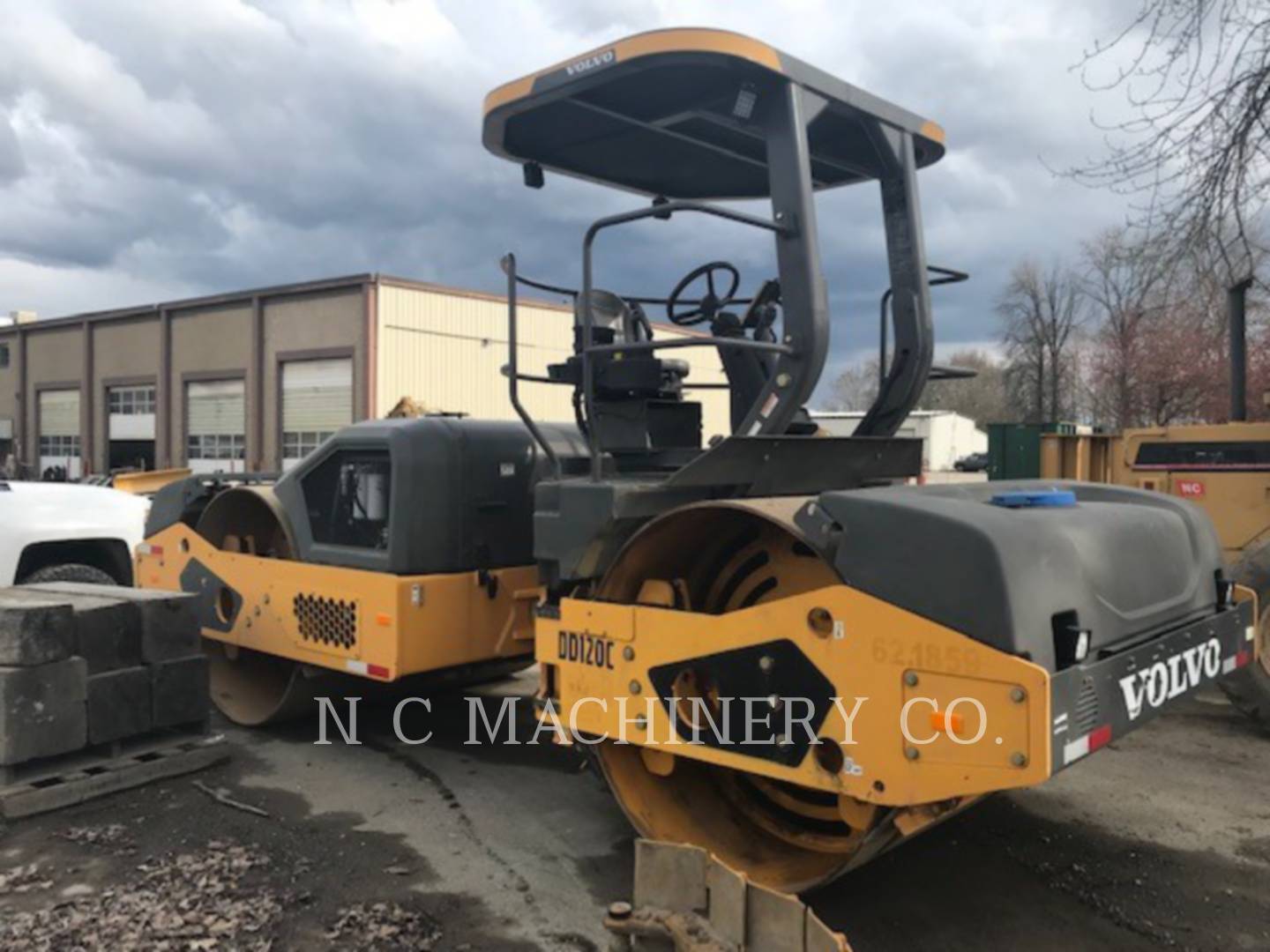 2018 Volvo DD120C Paver