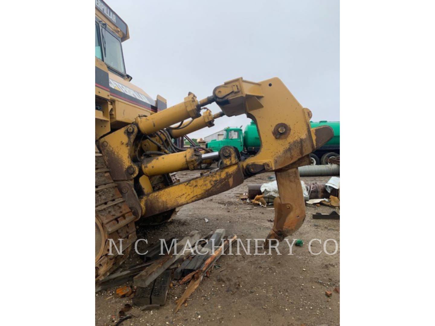 1986 Caterpillar D9L Dozer