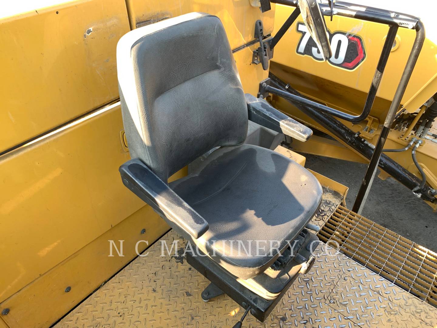 2018 Caterpillar PM822 Paver