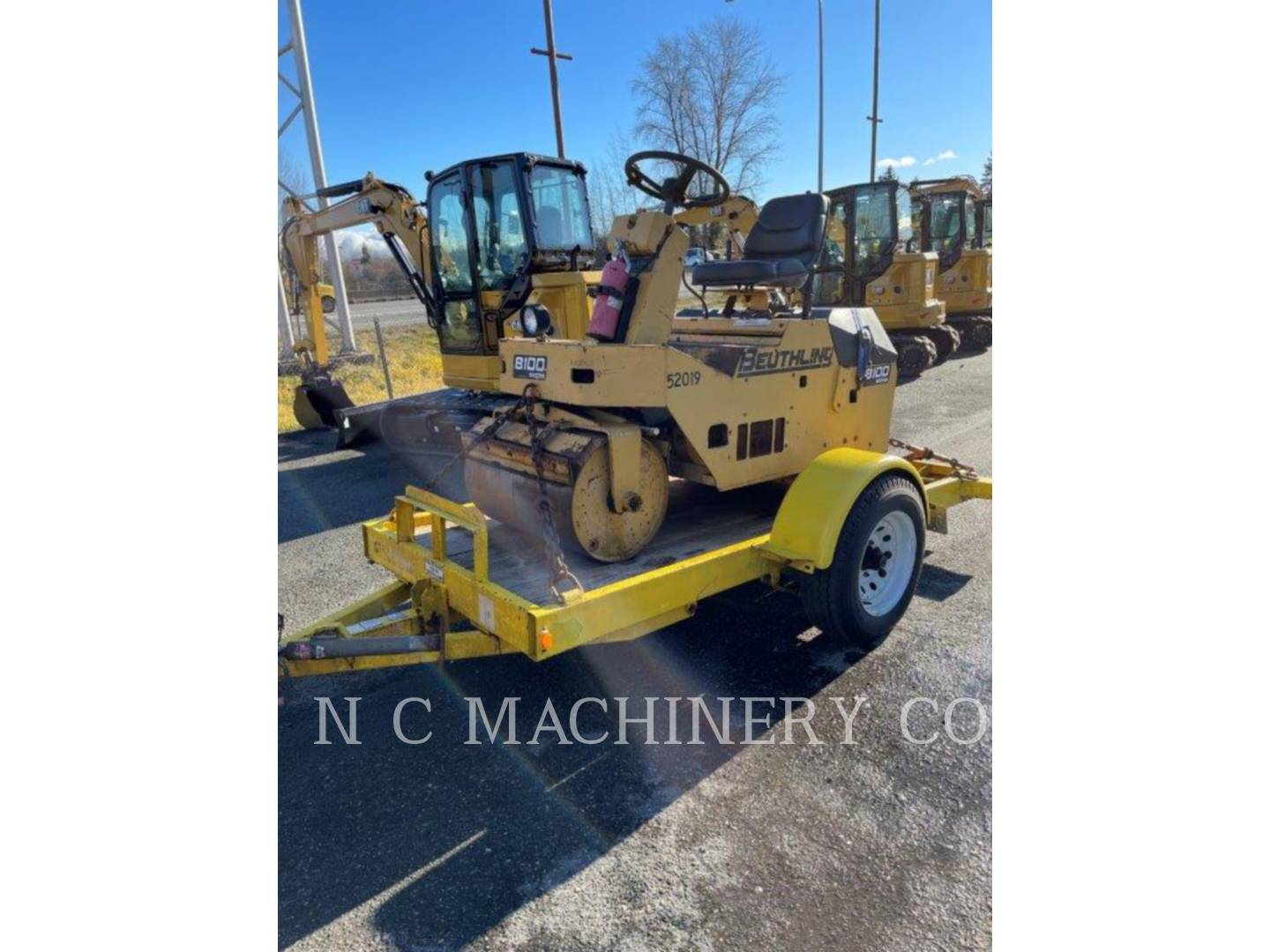 2000 Misc B100 Paver